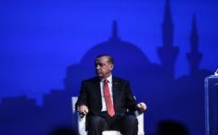 Korlátozottan módosítanák a török alkotmányt Erdoganék