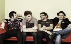  Kiscsillag, Ladánybene 27, Intim Torna Illegál a Partiumi Magyar Napokon