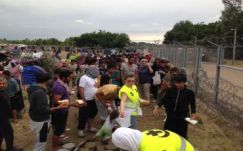 Éhségsztrájkba kezdtek a migránsok a szerb-magyar határon
