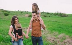 Az otthonszülés legális, de az orvost megbüntethetik, ha segédkezik benne (INTERJÚ)