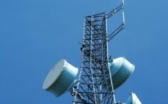 Borboly Csaba hálás, amiért megbüntették a mobiltelefon-szolgáltatókat