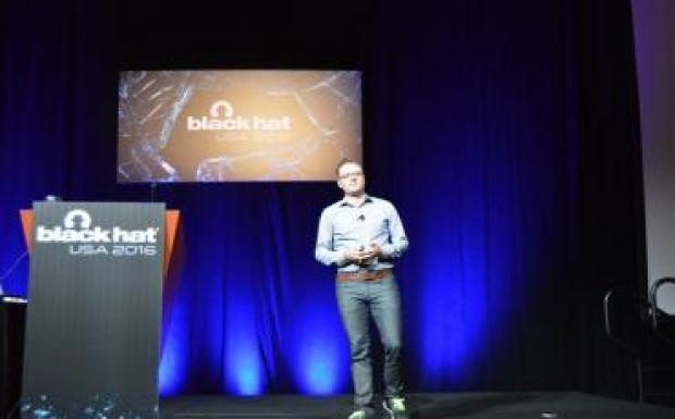 Tárt karokkal várja a hackereket az Apple