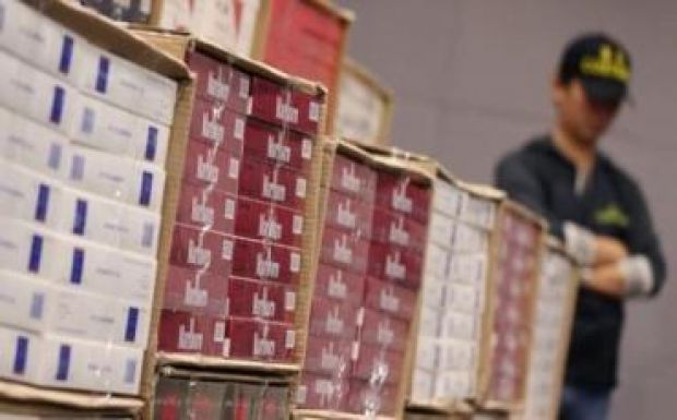 Banglades kiutasított egy észak-koreai cigarettacsempész diplomatát