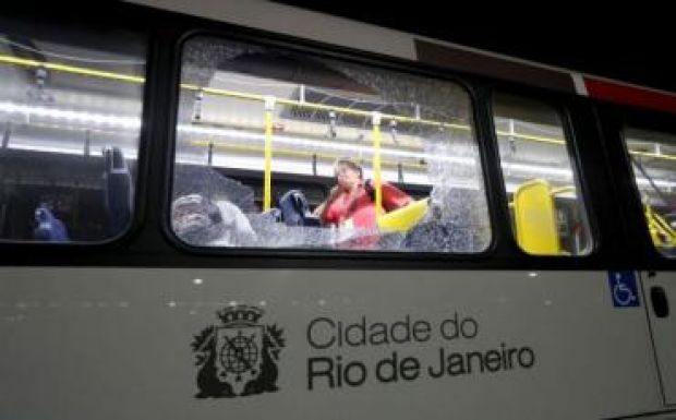 Rio 2016: Rálőttek az újságírókat szállító buszra Rióban