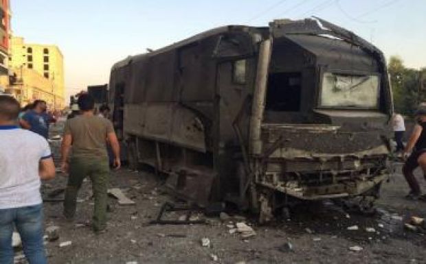 Két pokolgép robbant egyszerre Törökországban