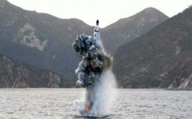Észak-Korea hatalmas sikerként ünnepli rakétatesztjét