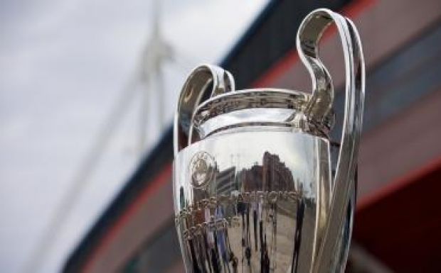 Sorsoltak a BL-ben, Ronaldo az év játékosa