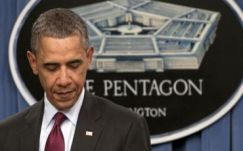 Obama az IÁ elleni agresszív harcok folytatásáról beszélt a Pentagonban