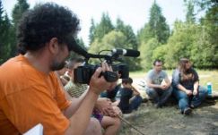 Művészek a Kászonokban: túl a felén a 21. Minimum Party 