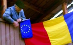 Román paradoxon: bíznak az EU jövőjében, de nincs jó véleményük az unióról