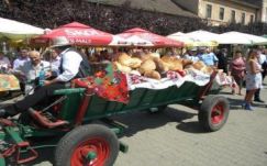 Megszentelték az új kenyeret Pécskán