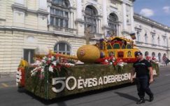 Az elmúlt évek egyik legsikeresebb virágkarneválját zárták Nagyváradon