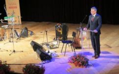 Politikai szónoklatok és koncertek: megkezdődött a 4. Vásárhelyi Forgatag