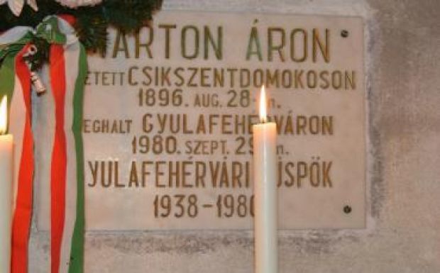 Exhumálták Márton Áron földi maradványait
