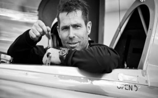 Helikopterbalesetben halt meg a világbajnok műrepülő