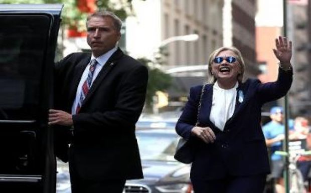 Meg kell találni Clinton utódját a Demokrata Párt egyik volt vezetője szerint
