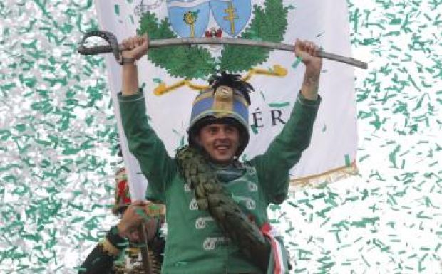 Füzér lovasa nyerte a 9. Nemzeti Vágtát