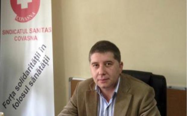 Általános sztrájkra készülnek az egészségügyi alkalmazottak