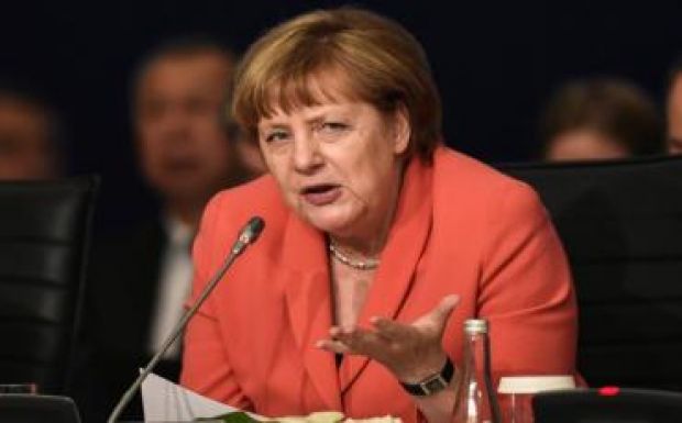 Merkel: Egyiptommal és Tunéziával is egyezményre van szükség