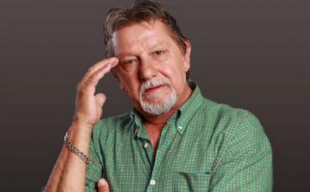 Meghalt Sebastian Papaiani