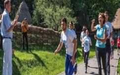 Bogdán Tibor: A Föld körül – lépésről lépésre