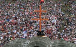 Az UNESCO bizottság hivatalos tájékoztatást kér a kormánytól a csíksomlyói búcsú ügyében