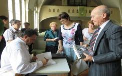 Bekecs alatt Nyárád tere – Csíkfalva és településeinek monográfiája