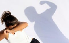 Családi erőszak Romániában: hat év alatt közel 800 halálos áldozat