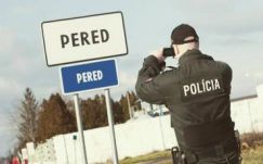 A kétnyelvű táblákat kér az MKP a Most-Híd-as közlekedési minisztertől