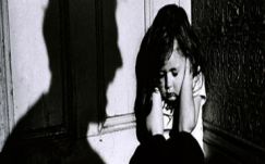 Demény Péter: Macsó mocsár