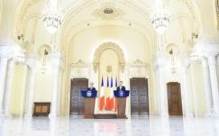 Hollande megkapta Johannis támogatását a közös európai haderőhöz