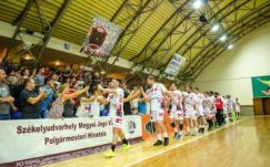 Árván maradt gyermekeket támogat az SzKC 