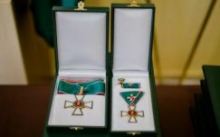 Kilenc erdélyi személyiségnek adtak át magyar állami kitüntetést Csíkszeredában