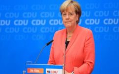 Merkel legszívesebben visszaforgatná az idő kerekét