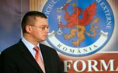 Lemondott Mihai Răzvan Ungureanu, a SIE igazgatója