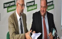 Székedi Ferenc: Homokszemek