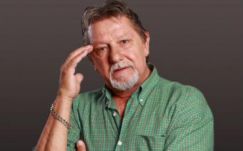 Meghalt Sebastian Papaiani