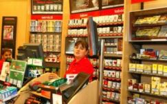 Dohányipar: csökken a cigisek száma, mégis rekordszinten a profit