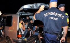 Román embercsempészt fogtak el Szegednél