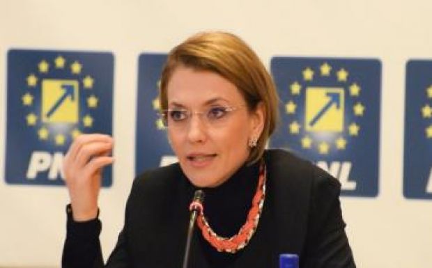Nem választott társelnököt Alina Gorghiu mellé a PNL