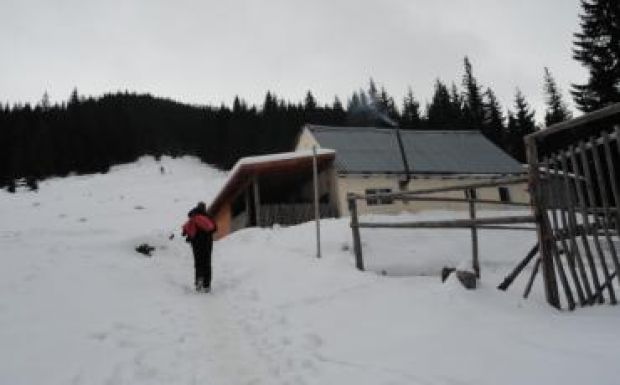 A hegyimentők kérik a kirándulókat, hogy kerüljék a Fogaras-hegységet