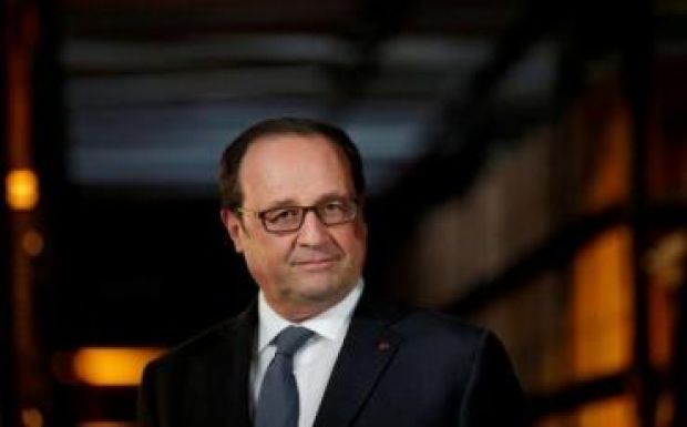 Hollande: „A mai, lefátyolozott nő lesz a holnap Marianne-ja”
