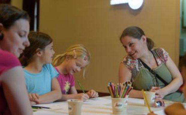 Újra gyermekmegőrző a kolozsvári színházban