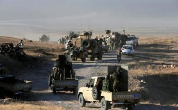 Áttörték az Iszlám Állam első védelmi vonalát Moszulnál