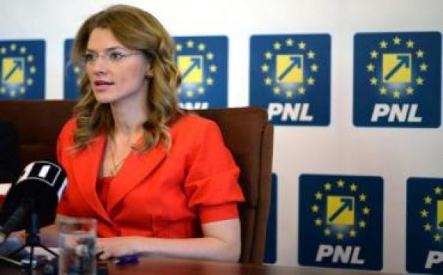 FRISSÍTVE: Dacian Cioloș a PNL kormányfőjelöltje