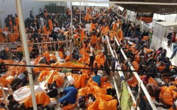 Halottan érkezett migránsok ügyében nyomoznak az olasz hatóságok 