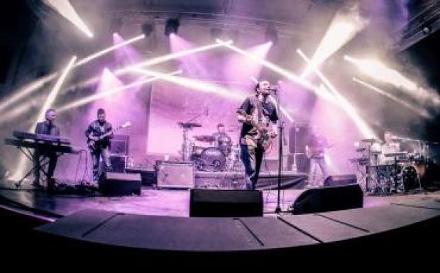 Erdélyi turnéval pótolja az eddigi hiányzást a Hiperkarma – interjú