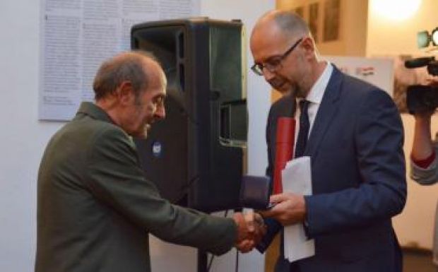 Erdélyi ötvenhatosokat tüntetett ki Kelemen Hunor