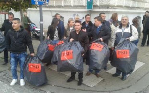 Mégis megszavazták a szemétszállítóval kötött szerződés meghosszabbítását Aradon