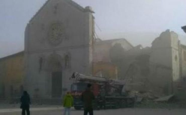 Újabb nagy erejű földrengés rázta meg Közép-Olaszországot